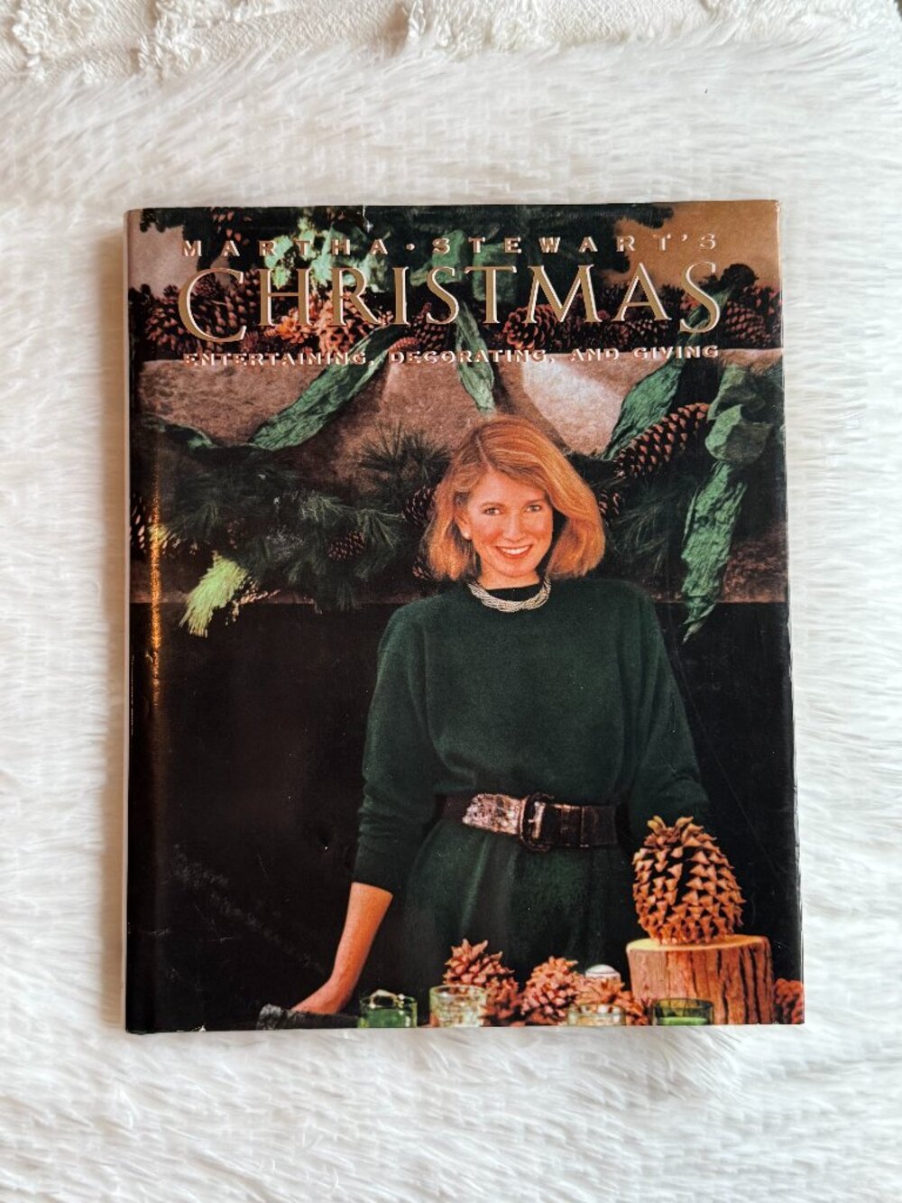Martha Stewart - 1989 First Edition Christmas Decorating Guide